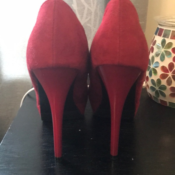 Platform heels - Picture 1 of 3